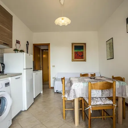 Villa Villa- Pino 4 *
