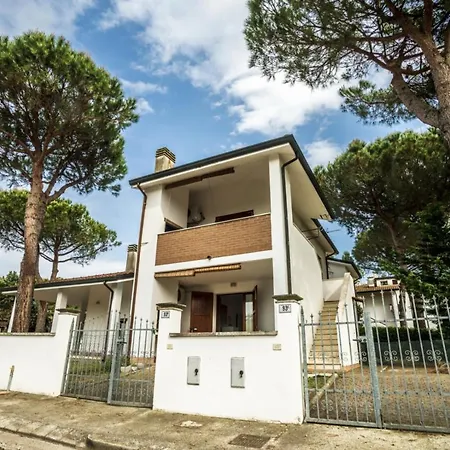 Villa- Pino 4 *